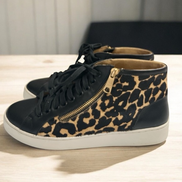 Vionic Lace And Zip Leopard Print Mid Top Sneakers-women's Size 8.5 - Picture 1 of 13